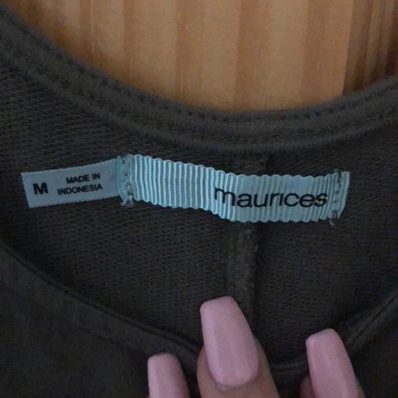 Off the Shoulder Dress - Picture 3 of 3